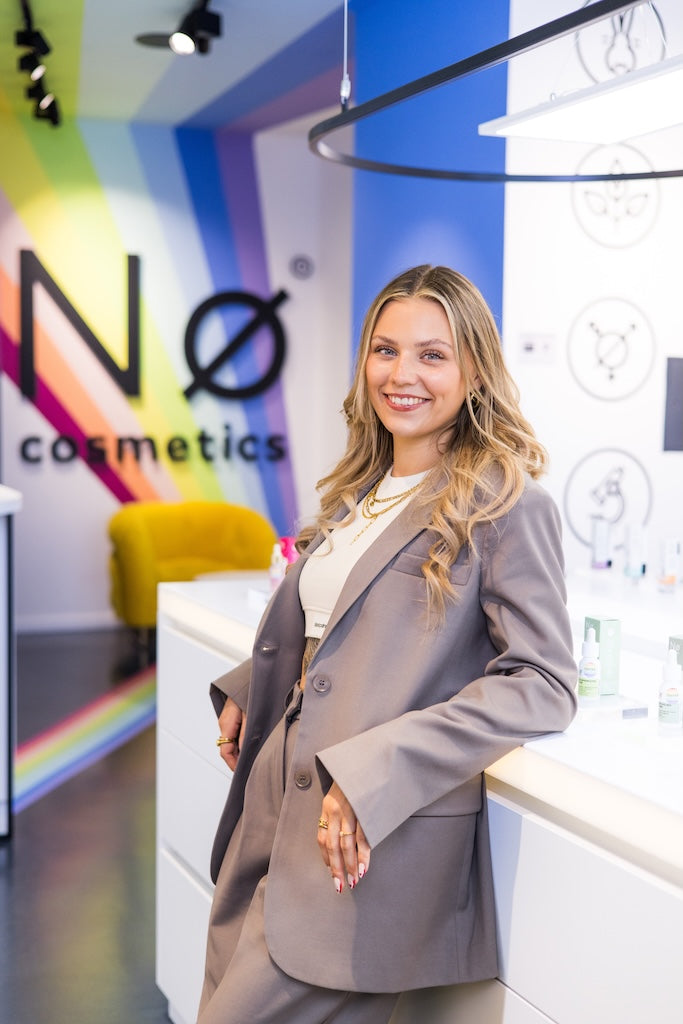 Caroline Kroll im Nø Cosmetics Store