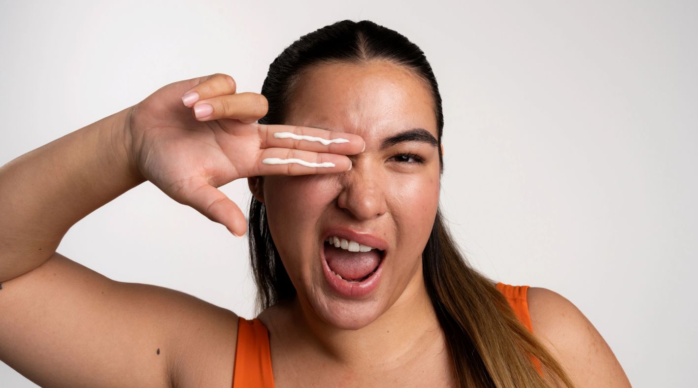 Nø Cosmetics Banner mit Protect Tøday Produkten